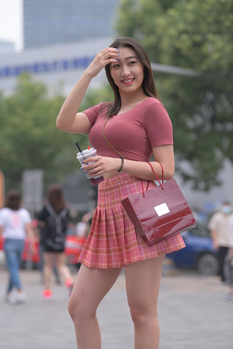 精选街拍NO.1990- 性感短裙美女[62P／94.5MB]